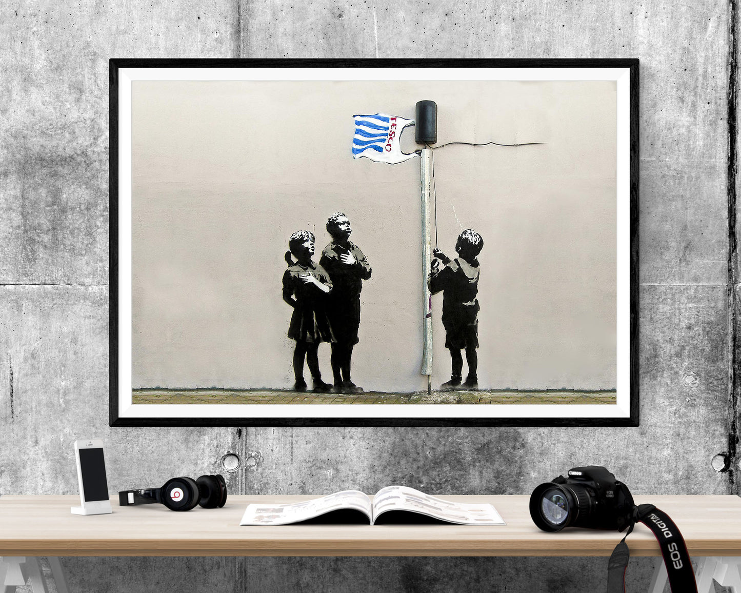 Banksy Very Little Helps WALL ART PRINT Poster Picture Wall Hanging