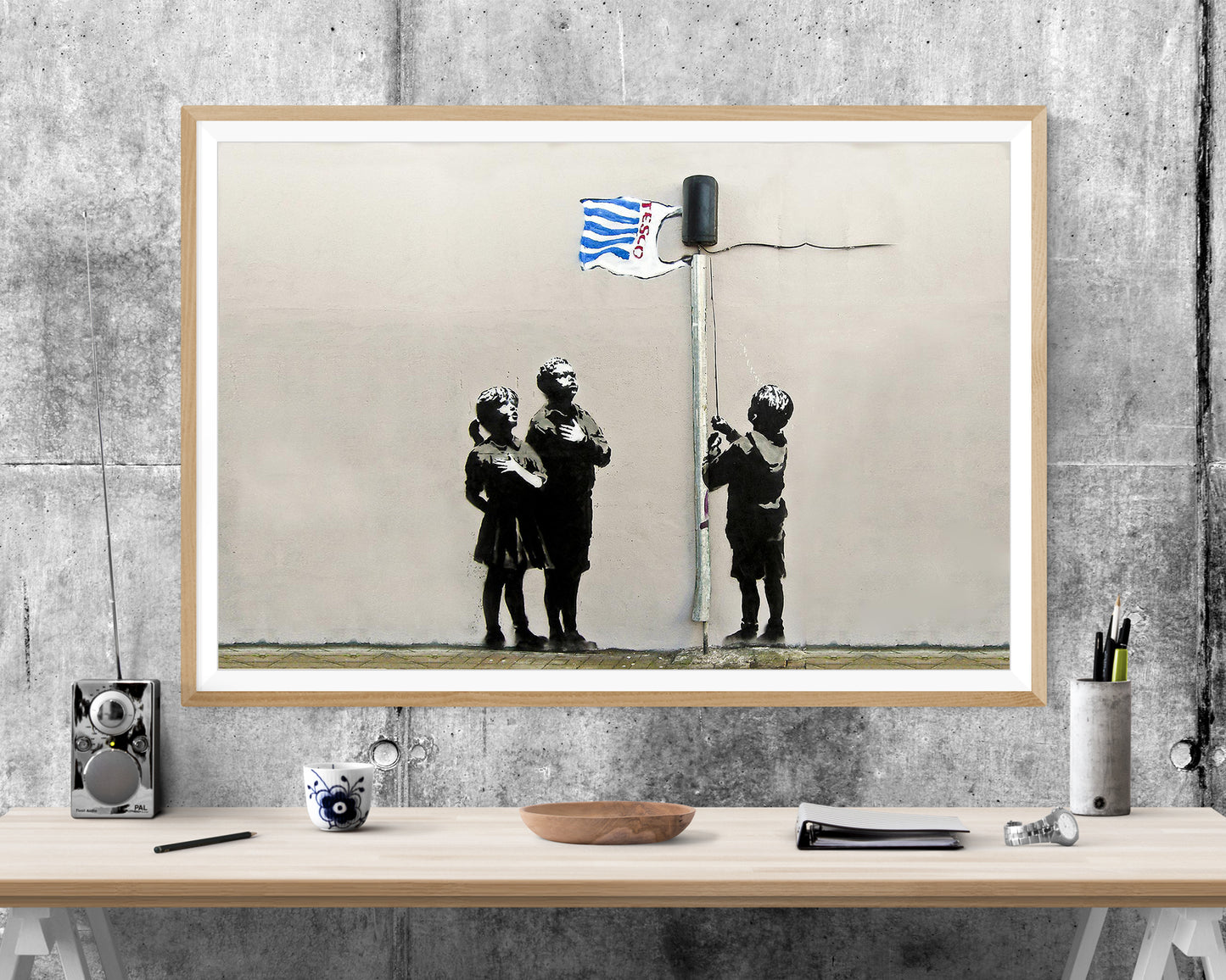 Banksy Very Little Helps WALL ART PRINT Poster Picture Wall Hanging