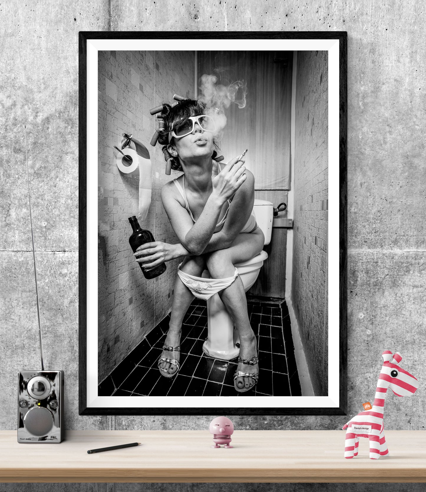 Girl Smoking & Drinking Toilet Bathroom WALL ART PRINT Poster Picture